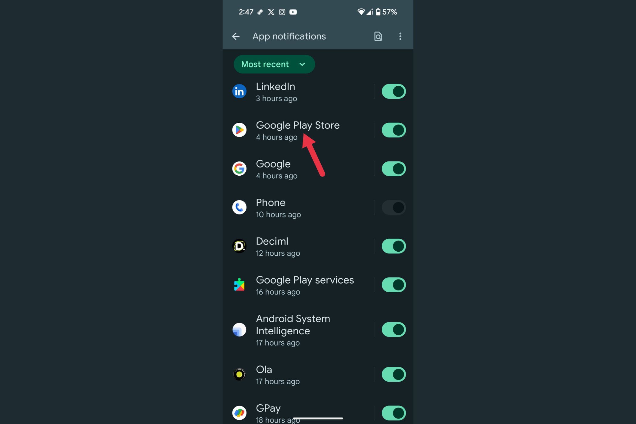 Функции уведомлений Android, о которых вы не знали, и которые сделают вас более продуктивными 🔥📱 22 Стрелка, указывающая на приложение