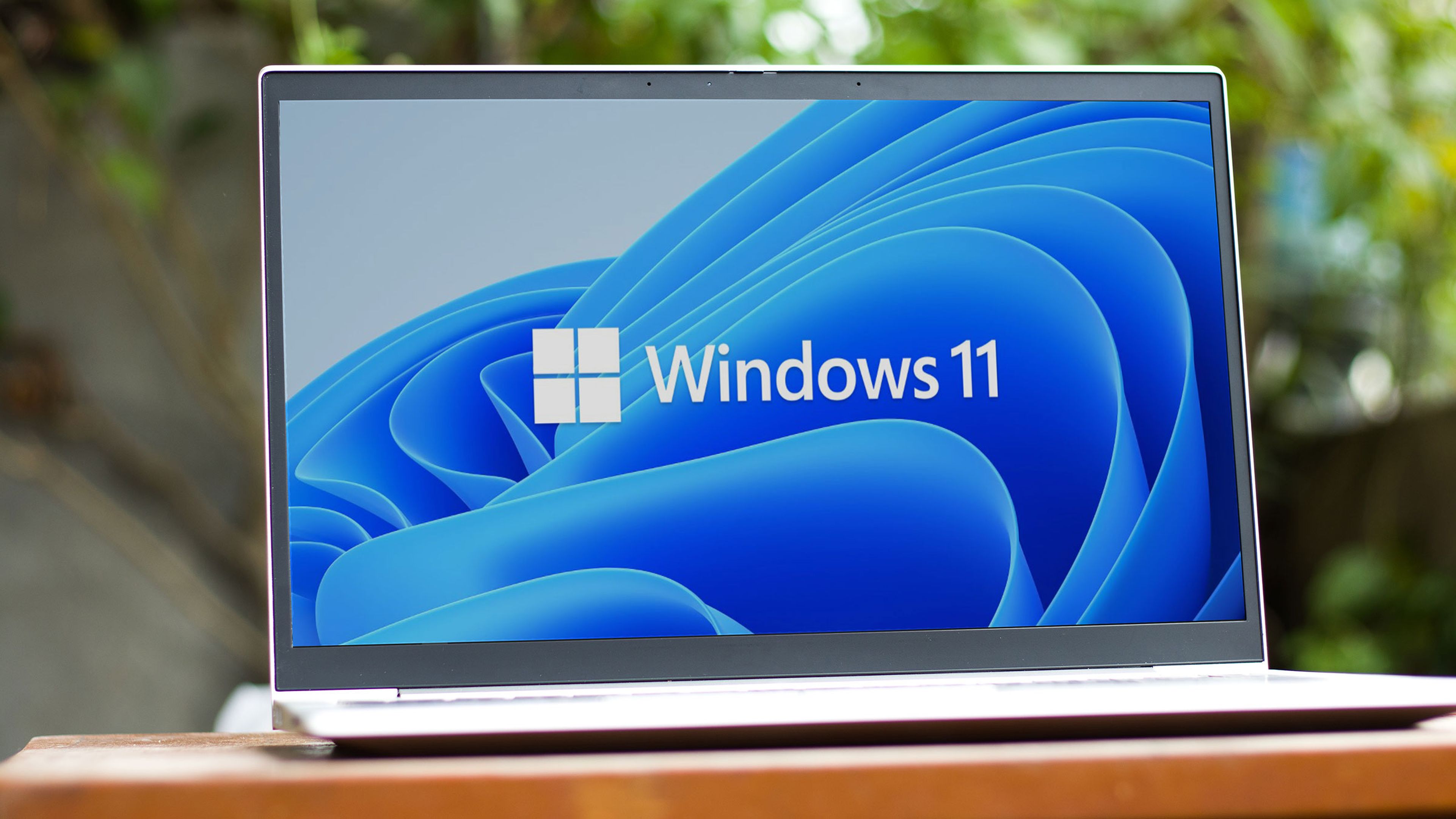 Revert8Plus: Szybko i łatwo zmień system Windows 11 w Vistę! 🎨✨ 95 Windows 11