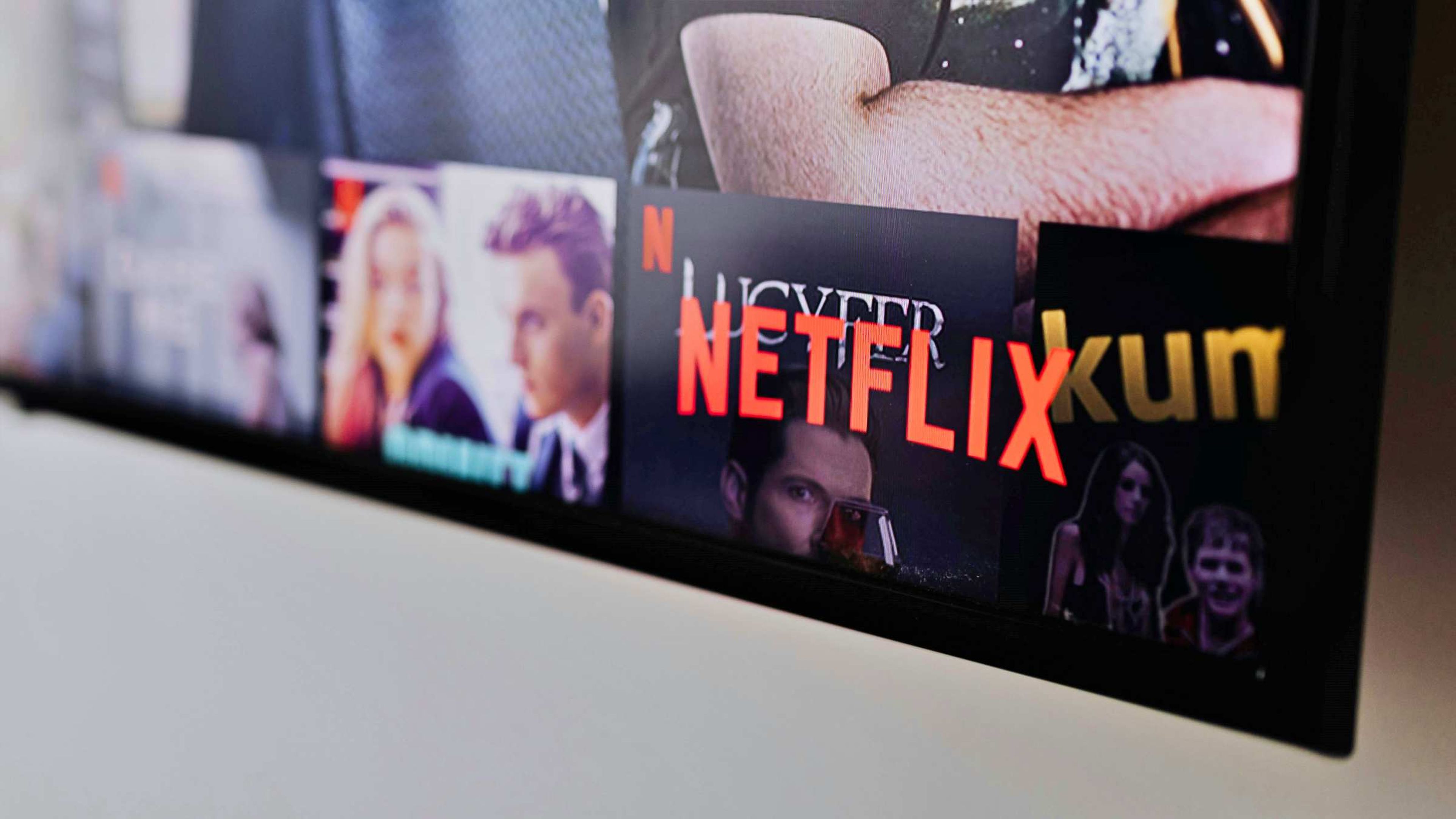 Скрытый Netflix: получите доступ к секретному контенту прямо сейчас без VPN или кодов 🔥🕵️♂️ 95 Netflix вернет более трети своих клиентов всего за один год.