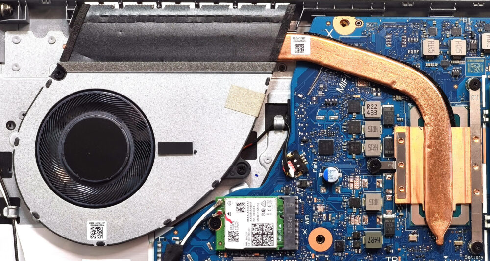 Acer Aspire Go AG15-51P Teardown 🚀 Einfache Demontage zur Verbesserung Ihres Laptops! 🔧💻 24 Reinigen Sie den Lüfter und den Kühlkörper regelmäßig, um Staubansammlungen 🧹 zu vermeiden und eine optimale Leistung aufrechtzuerhalten.