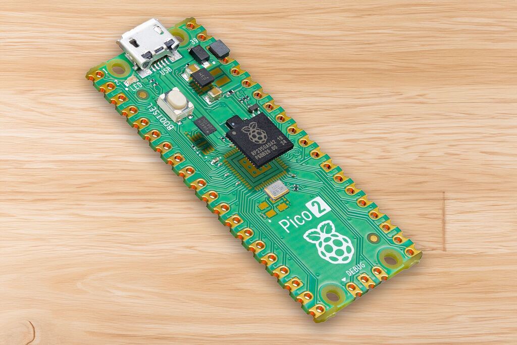 Raspberry Pi Pico vs. Zero: Which One Should You Choose in 2025? 🤖⚡