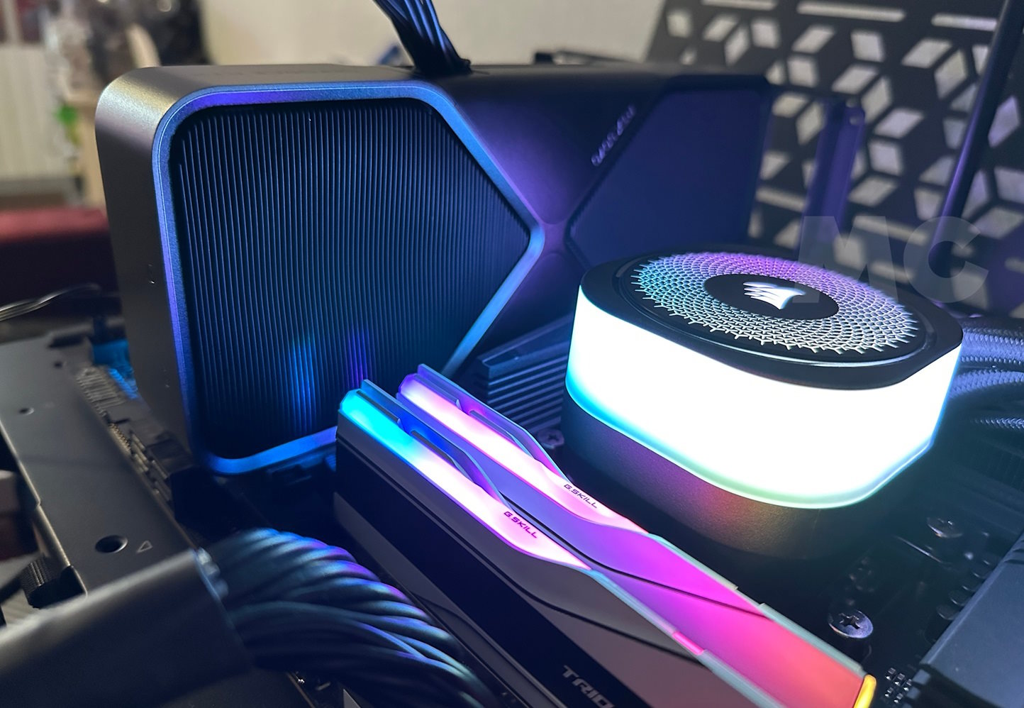 GeForce RTX 5070 vs. 5060 Ti: 12 GB vs. 16 GB, oké? ⚠️ 9 GeForce RTX 5070 grafische kaart