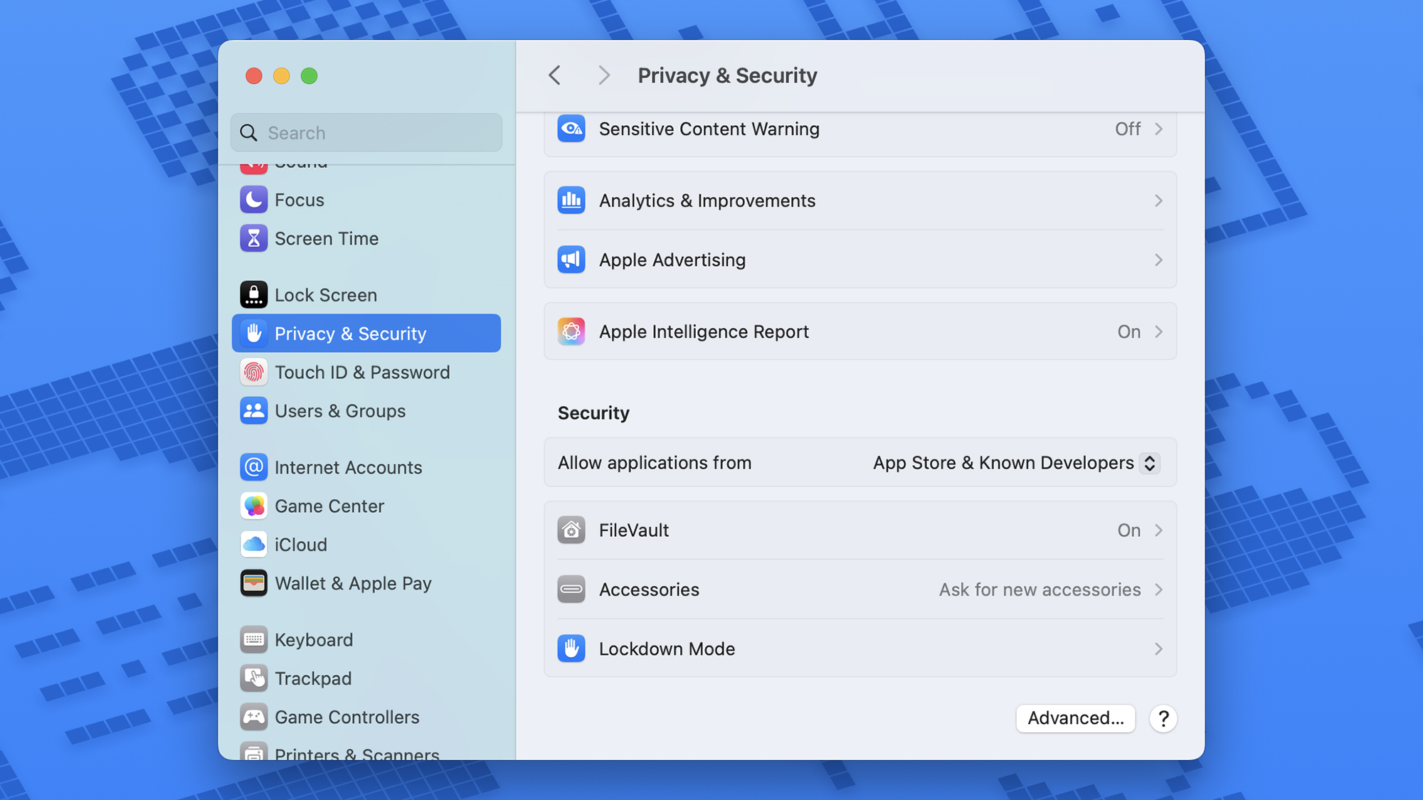 Lock Mode on iOS: Activate it NOW and protect your iPhone 6 Privacy and Security page in Mac Settings showing Lockdown Mode enabled.