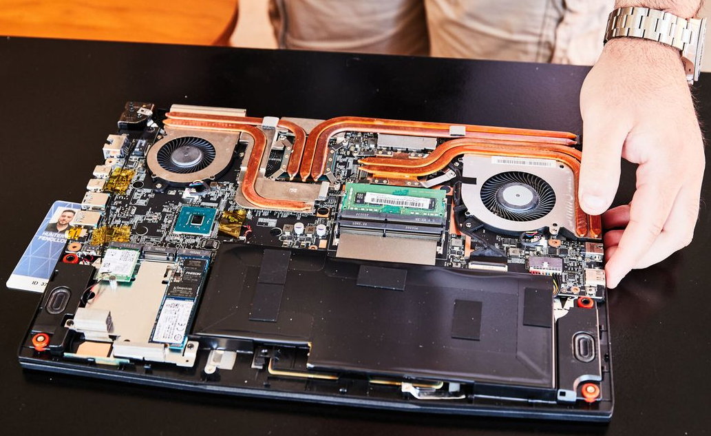 Autonomía Total Guía rápida para un portátil incansable 🔋 7 Retirada de batería de portátil para mejor conservación