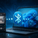 Cara Menggunakan Windows 11 sebagai Penerima Audio Bluetooth - Gambar ponsel yang memutar musik melalui Bluetooth ke laptop Windows 11, memperlihatkan ikon Bluetooth dan not musik pada latar belakang teknologi biru, yang mengilustrasikan cara menggunakan Windows 11 sebagai penerima audio Bluetooth.