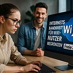 Control de ancho de banda - Mujer configurando en su ordenador el control de ancho de banda WiFi para limitar usuarios y aumentar la velocidad de internet en la red.