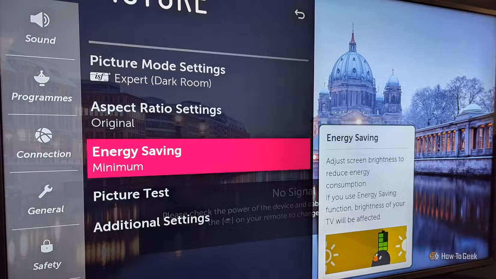 L'impostazione di risparmio energetico su una smart TV
